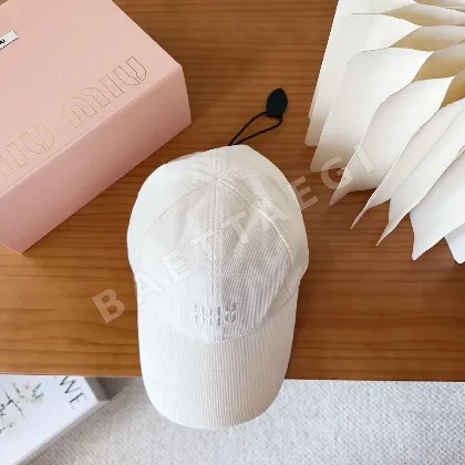 미우미우 모자 81368 Miu Miu Cap
