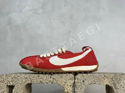 나이키 [YJ] HV8547-600 201606 Nike Moon Shoe SP Jacquemus University Red