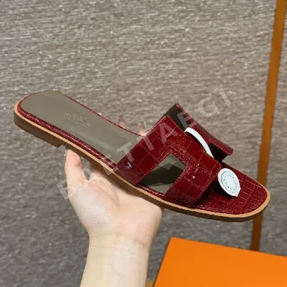 에르메스 오란 악어가죽 샌들 117530