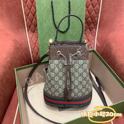 구찌 작은 버킷백 13801