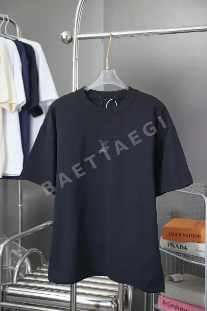 루이비통 남성 반팔 티셔츠 48808