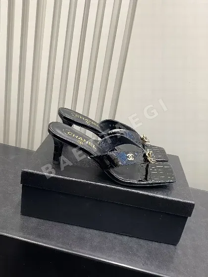 샤넬 카멜리아 스퀘어토 플립플랍 143720 Chanel 