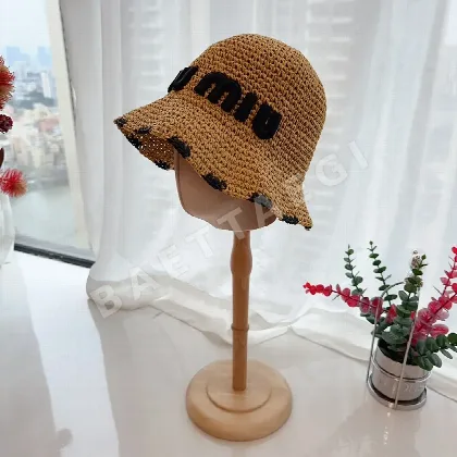 미우미우 모자 81169 Miu Miu Cap