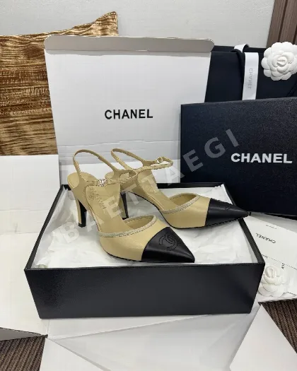 샤넬 컬러 블록 레이스업 샌들 42431