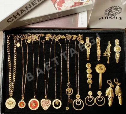 베르사체 황동 장식 목걸이 63419
