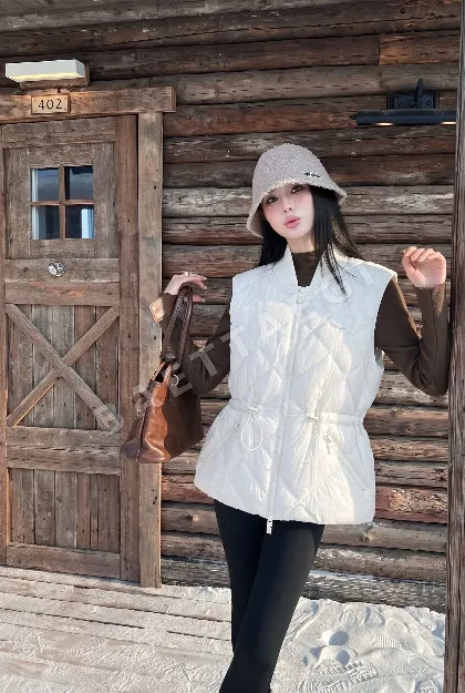 버버리 A라인 스탠드 카라 다운 조끼 155908