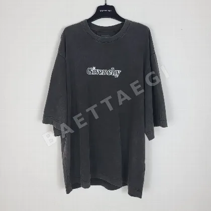 스톤아일랜드 워싱 자수 오버핏 반팔 티셔츠 817