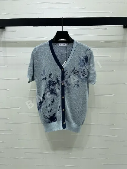 로에베 여성 반팔 96856