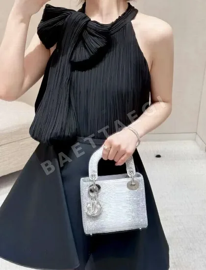 디올 플리츠 홀터넥 민소매 원피스 114767