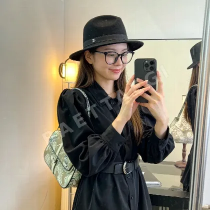 샤넬 캐시미어 플랫탑 모자 185511