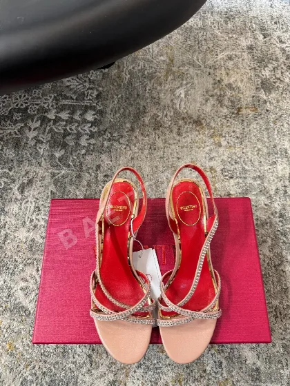발렌티노 실크 시어스킨 굽 여성 신발 134884