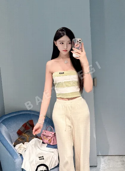 미우미우 스트라이프 밴듀 반팔 탑 137723