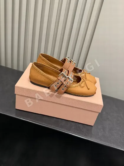 미우미우 메리제인 발레 슈즈 95697