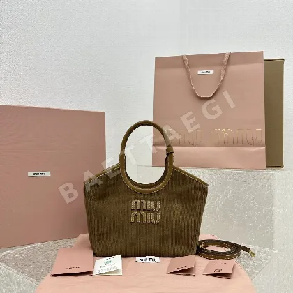 미우미우 코듀로이 언더암백 S사이즈 가방 68171