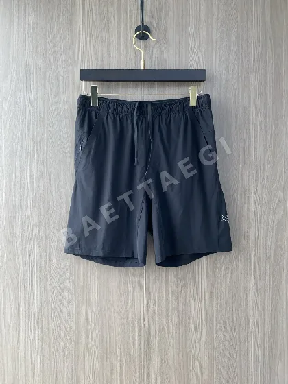 아크테릭스 남성 캐주얼 릴랙스 핏 반바지 135463