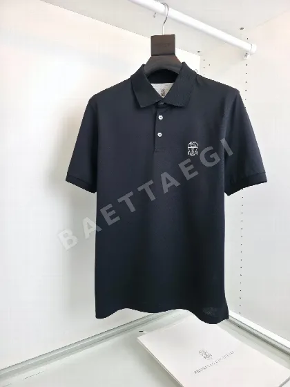 브루넬로쿠치넬리 자수 로고 클래식 2 버튼 남성 반팔 티셔츠 65766