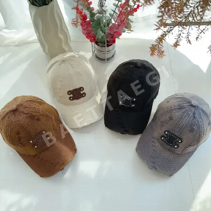 셀린느 레트로 워시드 야구모자 83482
