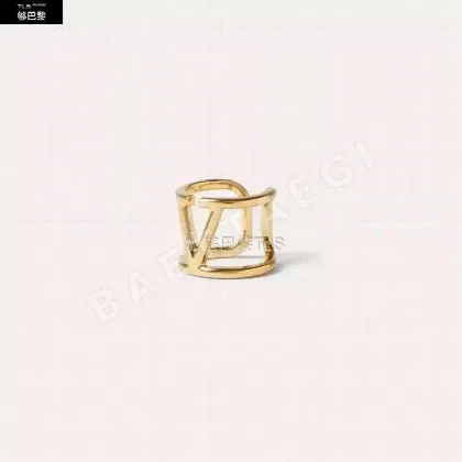 발렌티노 V링 반지 63636