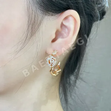 디올 로즈 바가텔 귀걸이 134762