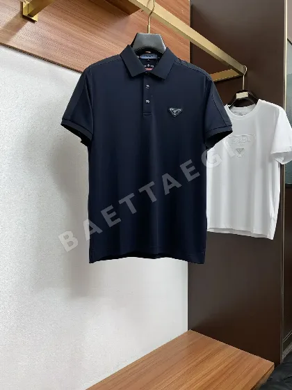 프라다 남성 반팔 티셔츠 156715