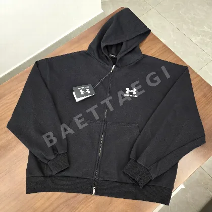 발렌시아가 콜라보 트랙 팬츠