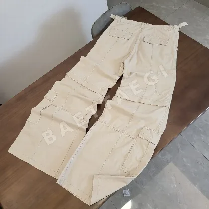 발렌시아가 코튼 집업 지퍼 반바지