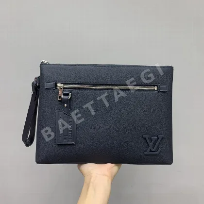 루이비통 테이크오프 클러치백 M11486