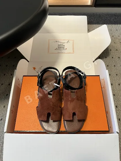 에르메스 마야 샌들 75397