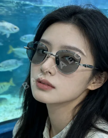 크롬하츠 프레임리스 엣지 컷 925 스털링 실버 선글라스 74031