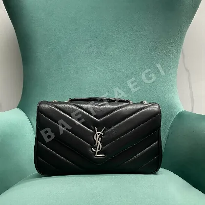생로랑 나파 램스킨 V 퀼팅 미디엄 가방 801439