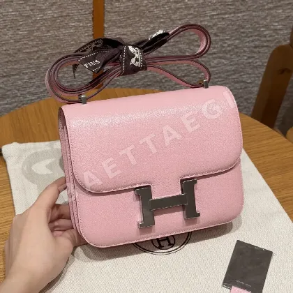 에르메스 콘스탄스 염소가죽 지갑 192454