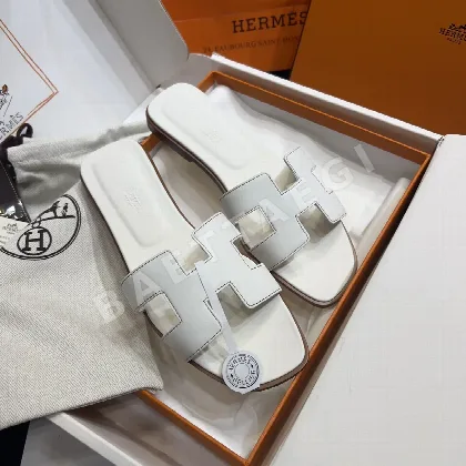 에르메스 오란 슬리퍼 94600