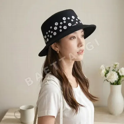 샤넬 캐시미어 플랫 탑 모자 185435