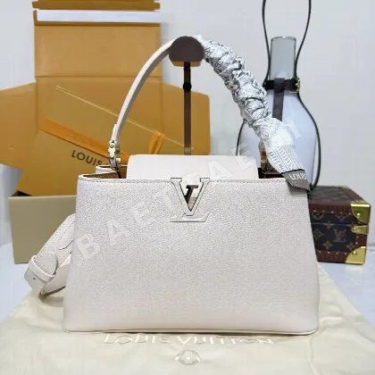 루이비통 카프시뉴 수플르 미디엄 핸드백 M14370