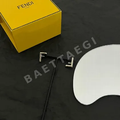 펜디 심플 디자인한 귀걸이 71374