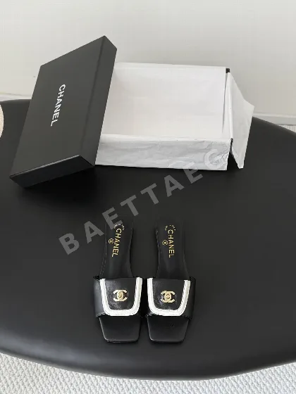 샤넬 26C 백클 슬리퍼 98672