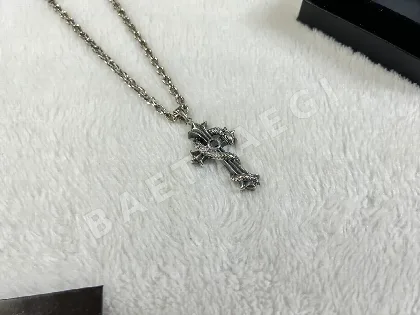 크롬하츠 크로스 서펜트 목걸이 62459