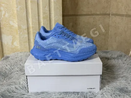 알로 리사이클 메시 러닝화 75513