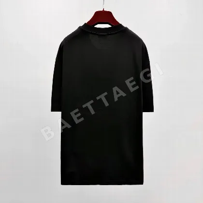 구찌 남성 자수 로고 크루넥 반팔 티셔츠 113933