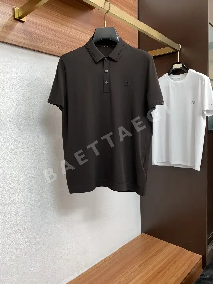 로로피아나 남성 반팔 48126