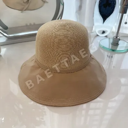 미우미우 모자 81226 Miu Miu Cap