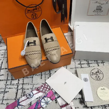 에르메스 로얄 로퍼 94881