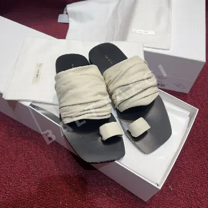 더로우 혼합 양가죽 샌들 94811