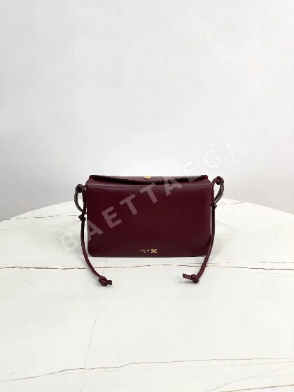 생로랑 미니 봉투형 가죽 숄더백 10P862