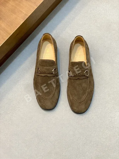 브루넬로쿠치넬리 가죽 스웨이드 로퍼 9649