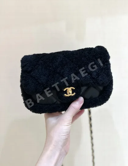 샤넬 24K 테디베어 미니백 AS5149