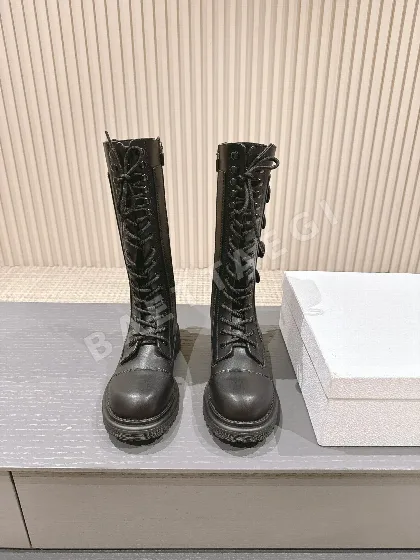 디올 블랙 송아지가죽 롱부츠 8607