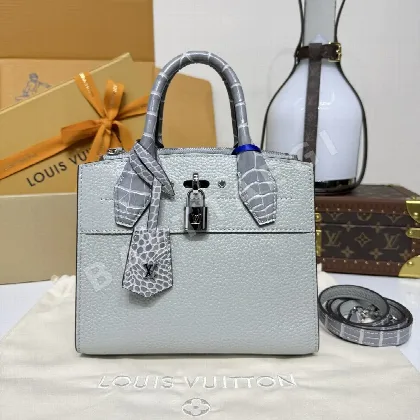 루이비통 시티스티머 미니 핸드백 M95847 109677