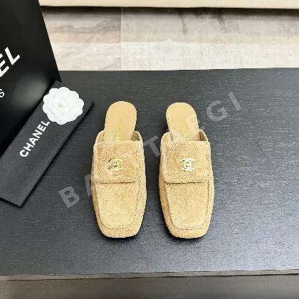샤넬 26C 더블 C 버클 스퀘어 토 슬리퍼 98416