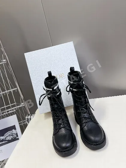 디올 퍼 장식 앵클 부츠 150662